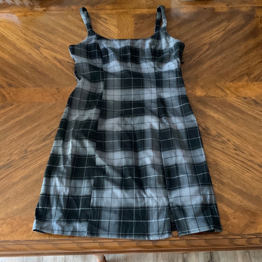 H&M Divided black plaid dress